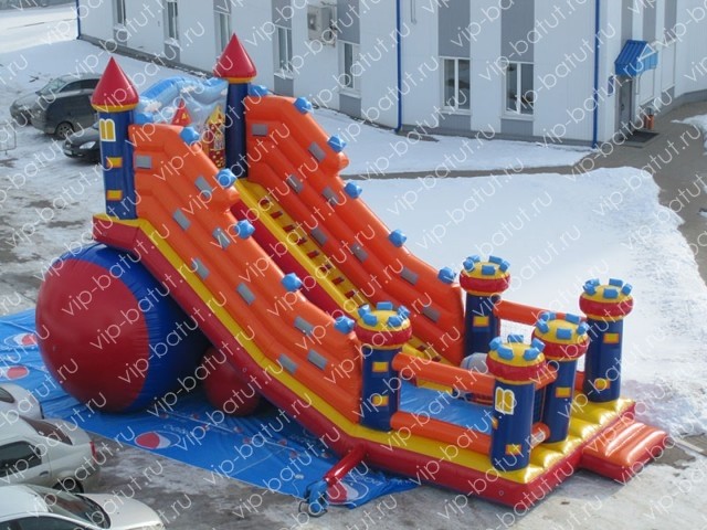 надувная горка Дворец 4