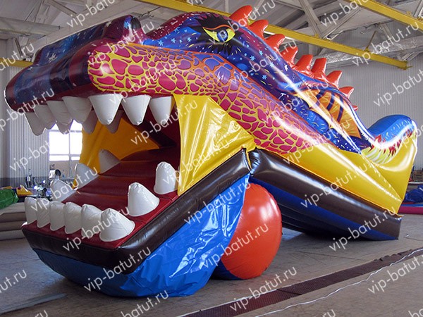 надувной робот Проглот огонь