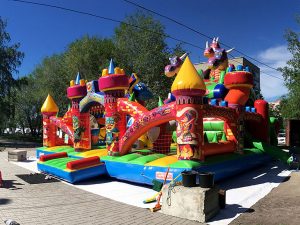 надувной комплекс Дракон саванна 5