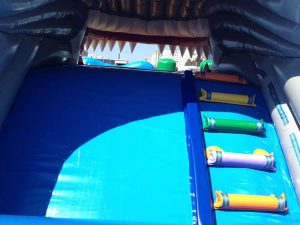 надувной комплекс Акула