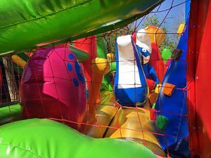 надувной батут Сказочный мир