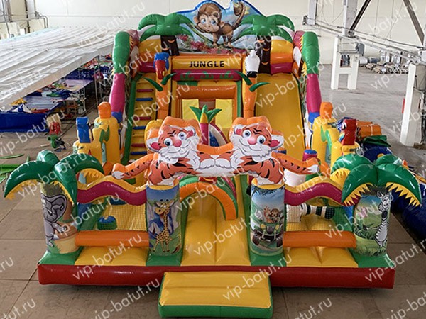 надувной комплекс Джунгли макси 3