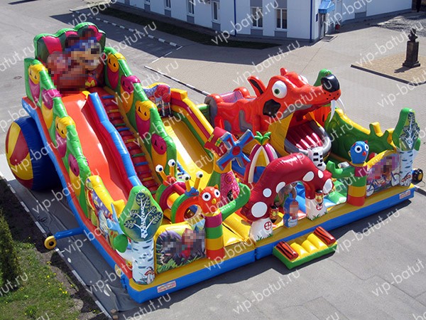надувной комплекс Машина сказка 4+2