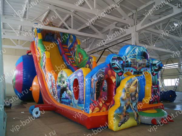 надувная горка Супер герои 8