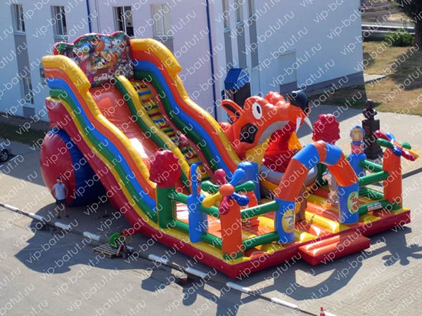 надувной комплекс Машина сказка 3